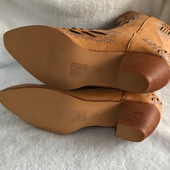 ‼️PRICE DROP‼️Via Veneto Women's Angel  Boot - Picture 8 of 8