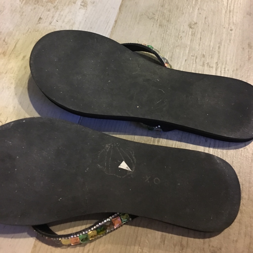 Sandals - Picture 3 of 4