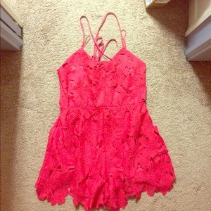 NWOT Express Lace Surplice Romper 🎉SALE!🎉