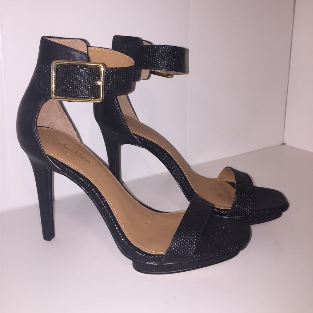 Calvin Klein Vable Black Sandal Platform Heel