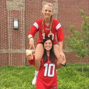 Meet your Posher, Ciara