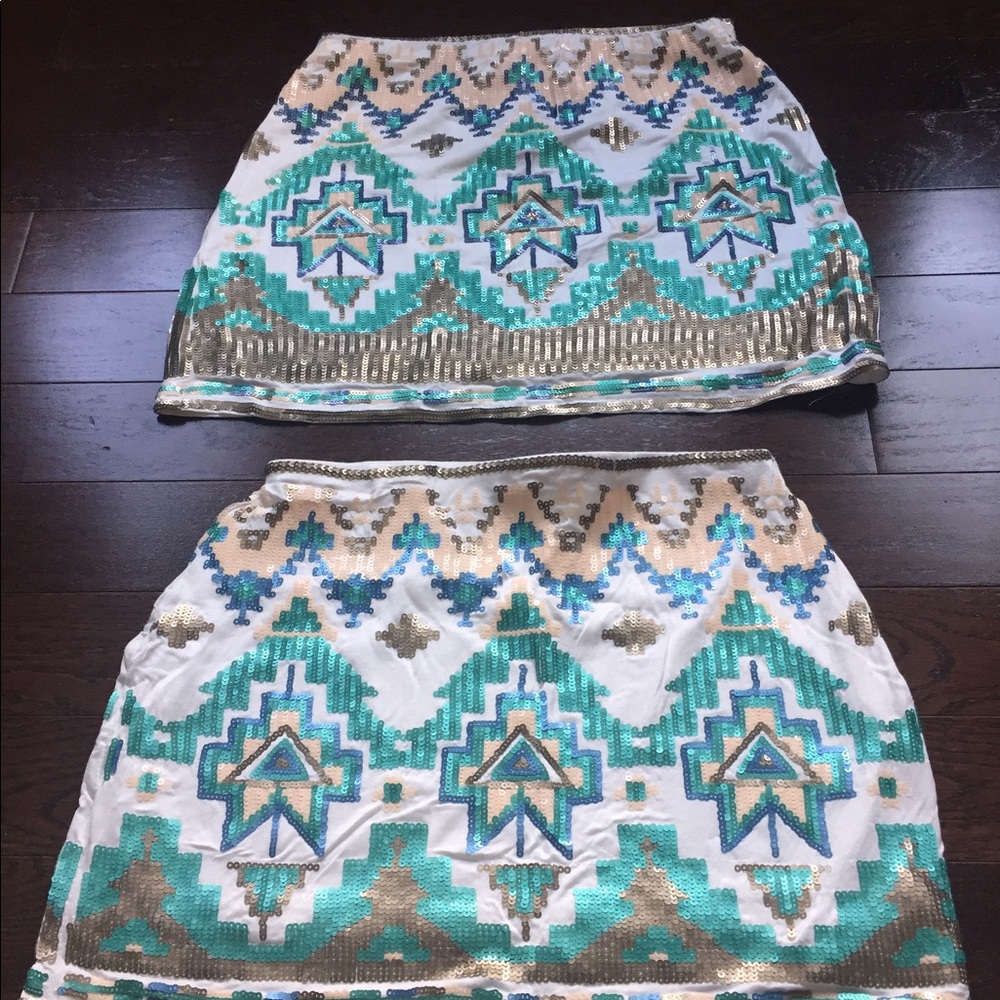 Sequin detailed mini skirt