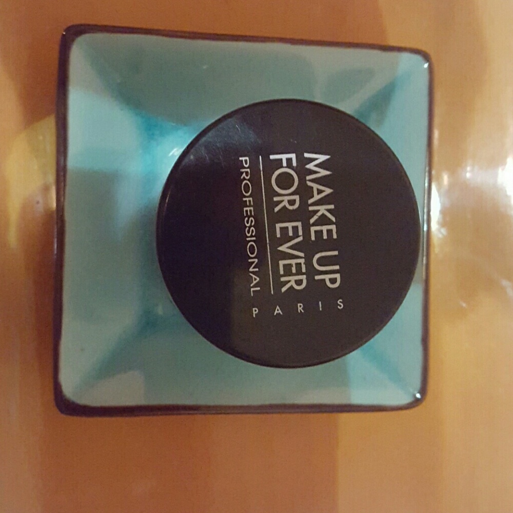 Make Up For Ever Professional High Def Powder
