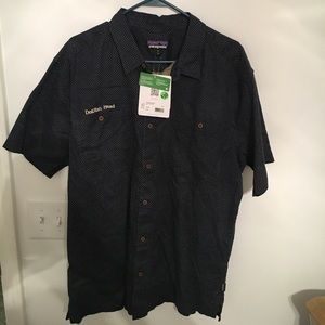 NWT men's Patagonia button up