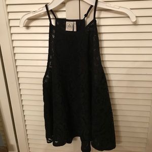 laced tank top