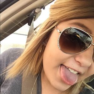 Meet your Posher, Morgan