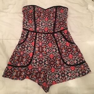 Strapless romper