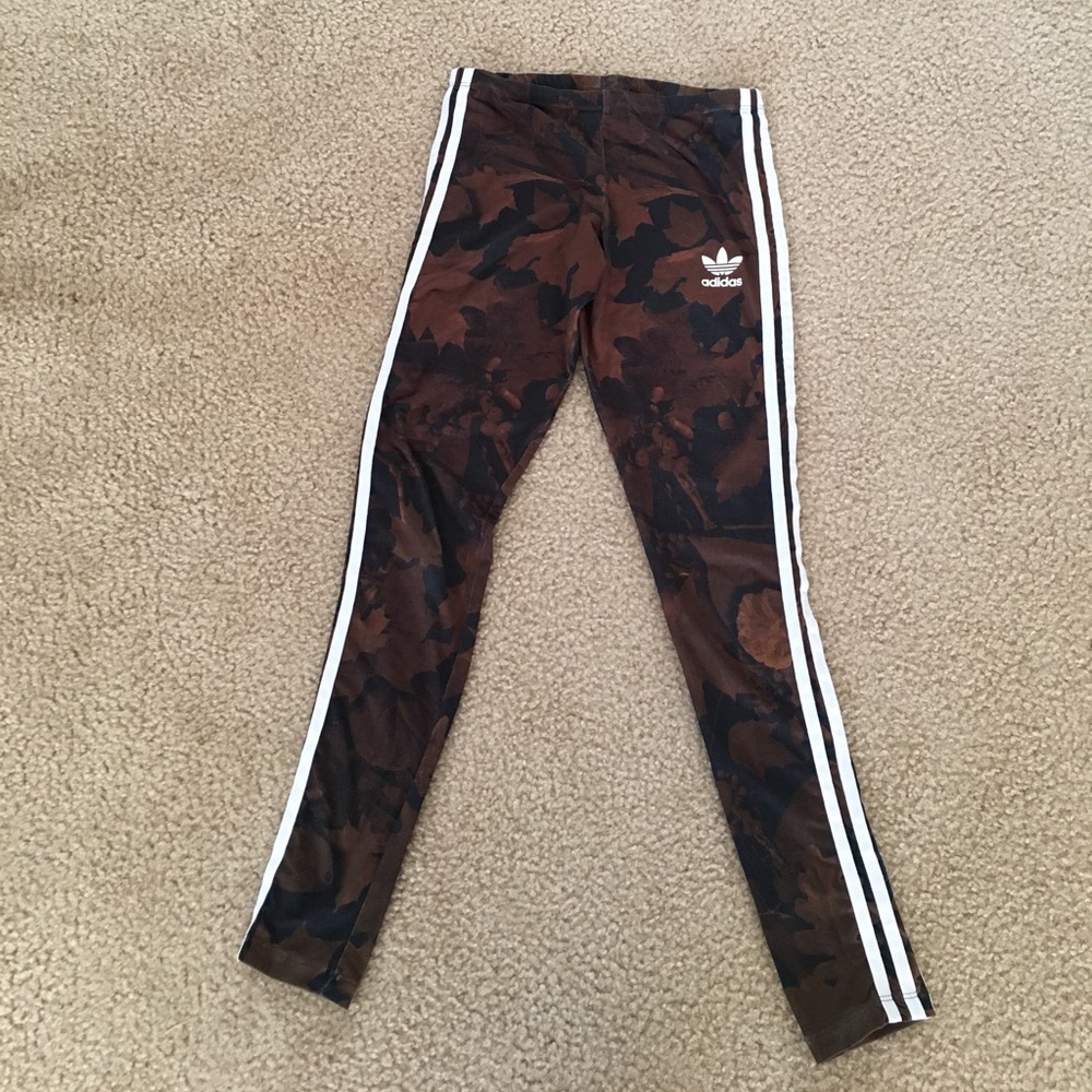 Adidas stretchy leggings