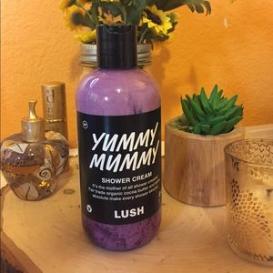 Lush Shower Cream "Yummy Mummy"