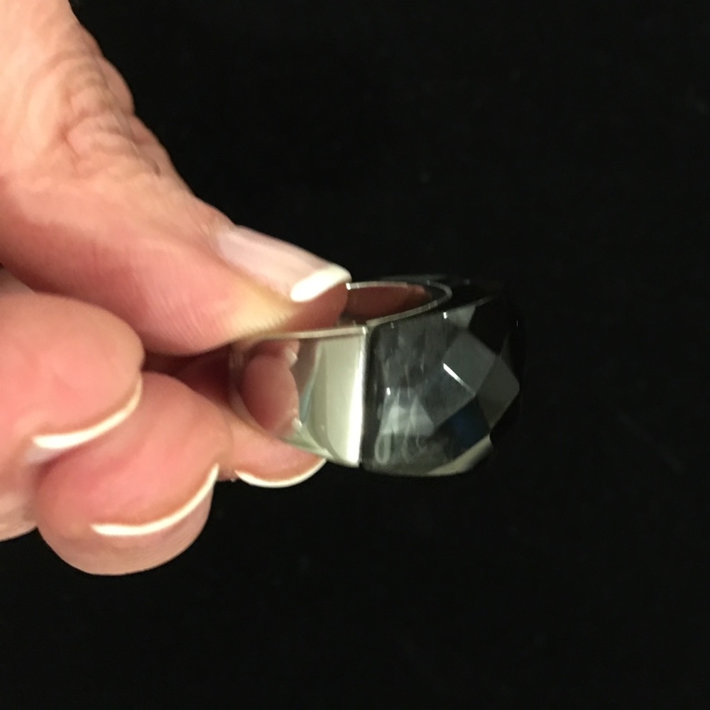 SMOKEY GRAY STATEMENT RING - Picture 2 of 4
