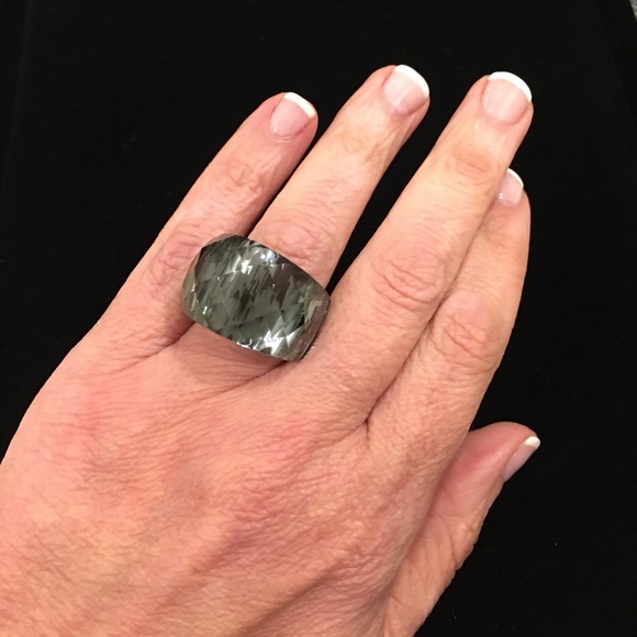 SMOKEY GRAY STATEMENT RING - Picture 1 of 4