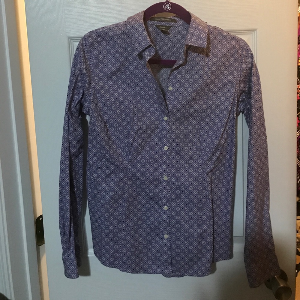 Wrinkle free fitted button down