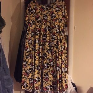 Lularoe 2xl Disney vintage Minnie Carly
