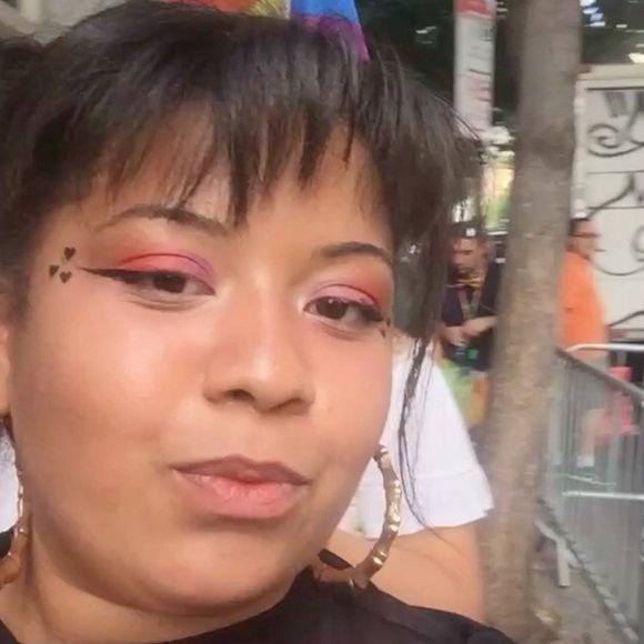 Meet your Posher, Tiffany - Picture 4 of 11