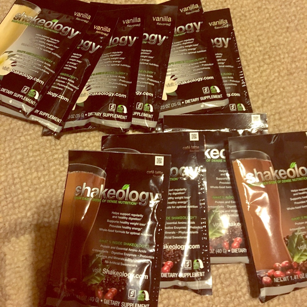 10 pack shakeology