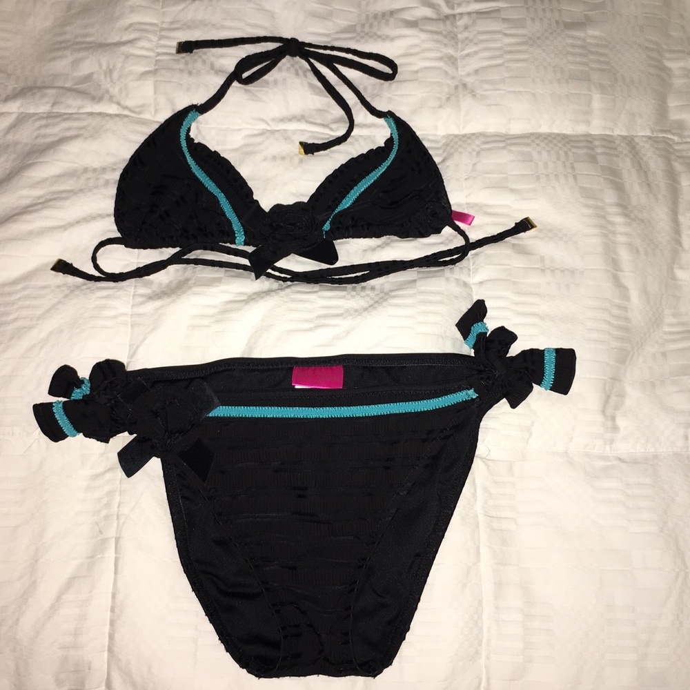 👙Betsy Johnson 2 Piece 👙