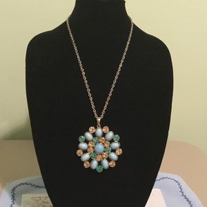 Large pendant necklace
