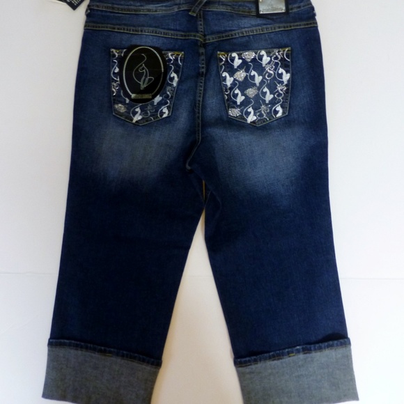 baby phat capri jeans