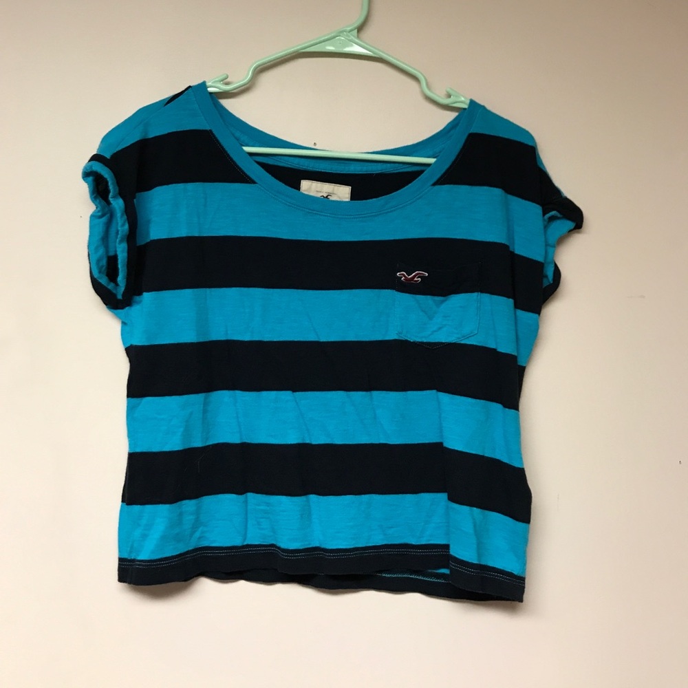 Short sleeve hollister crop top