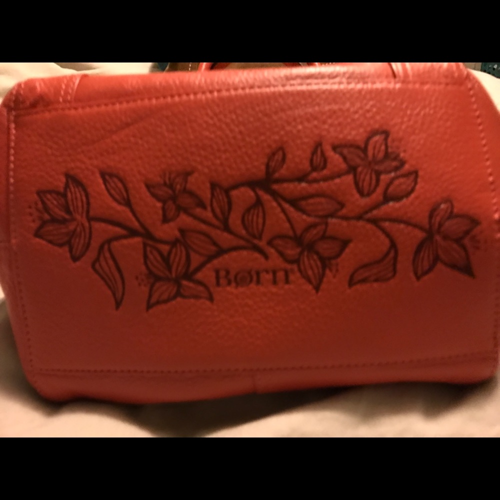 Born Handbag - Picture 2 of 2
