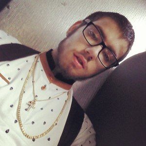 Meet your Posher, Gary