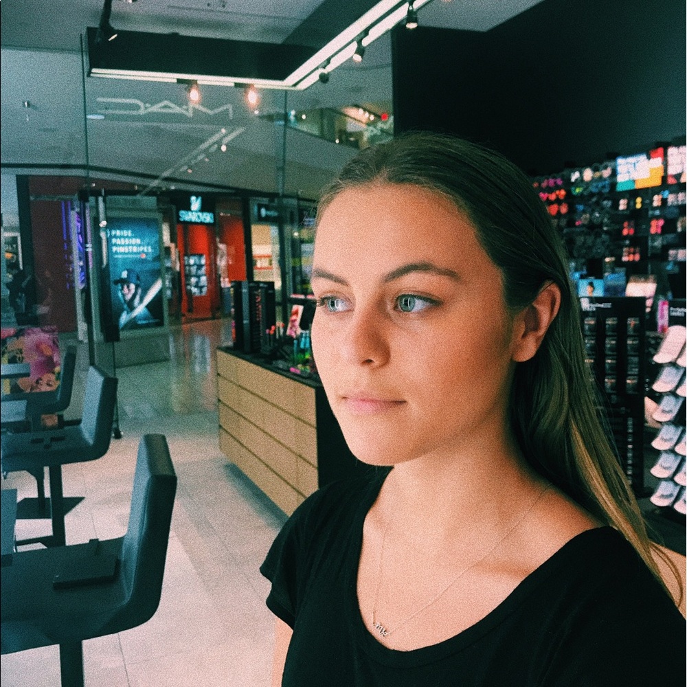 Meet your Posher, Lindsay