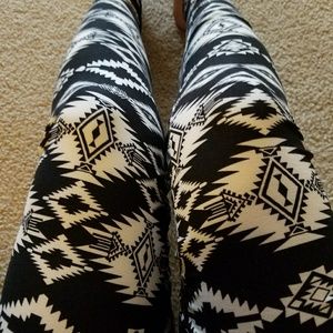 Plus size tribal leggings