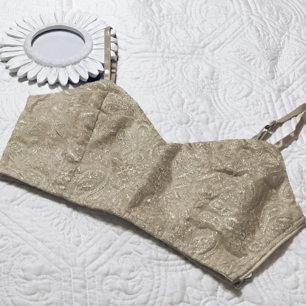 Starring at Stars Crop-top ✨