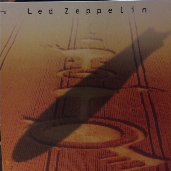 Vintage Led Zeppelin CD box set. Excellent condition. No scratches. - Picture 1 of 5