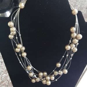 NWT gray pearl statement necklace