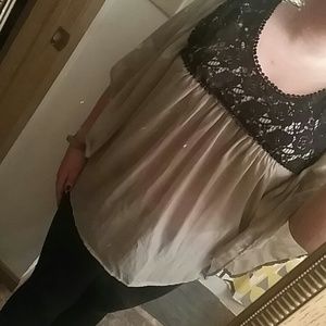 Woman's Xhilaration Flowy Blouse