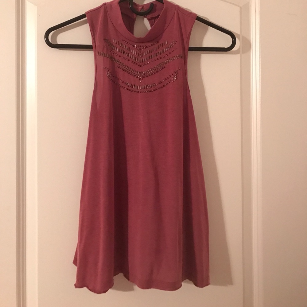 Abercrombie and Fitch top