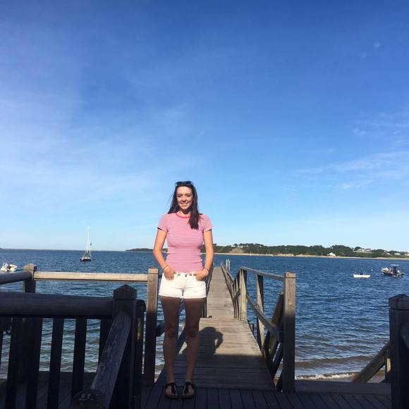 Meet your Posher, Emily - Picture 1 of 1