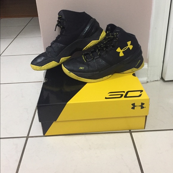 Curry 2 size 8.5