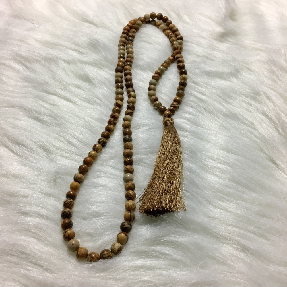 Long semi precious healing stones necklace - Picture 2 of 8