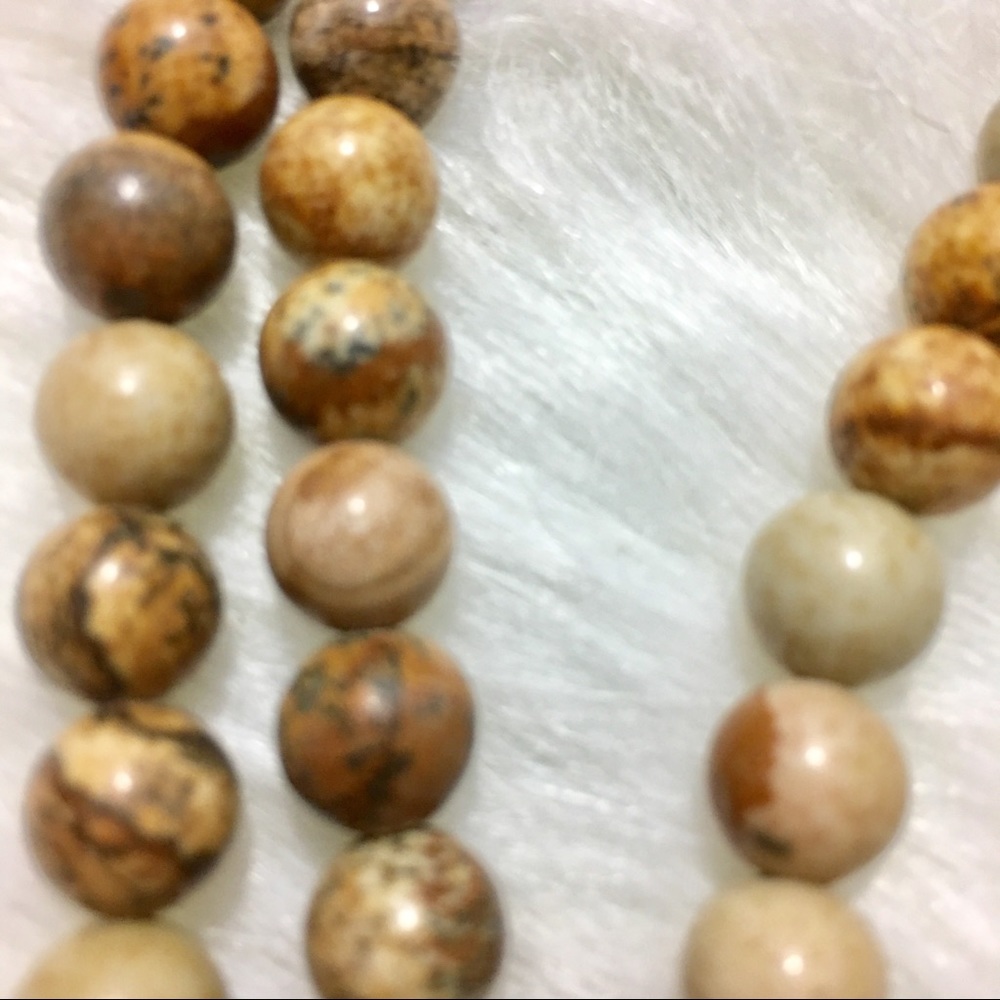 Long semi precious healing stones necklace - Picture 3 of 8