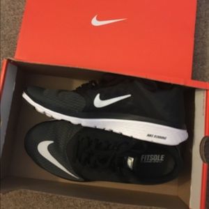 Authentic Nike FS Lite Run 3 Soft Sole
