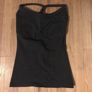 Black y-back workout tank