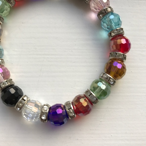 Colorful iridescent & rhinestone beaded bracelet - Picture 3 of 5