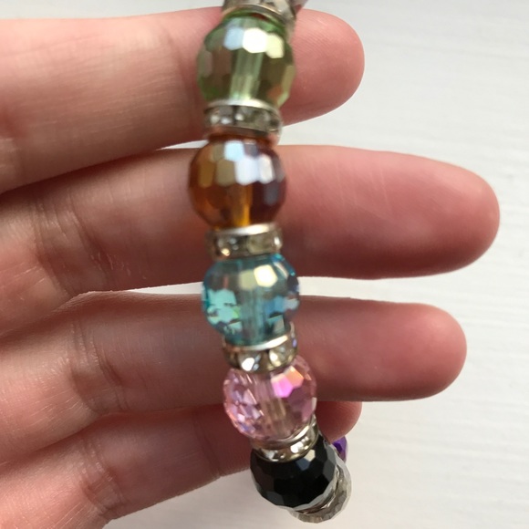 Colorful iridescent & rhinestone beaded bracelet - Picture 5 of 5