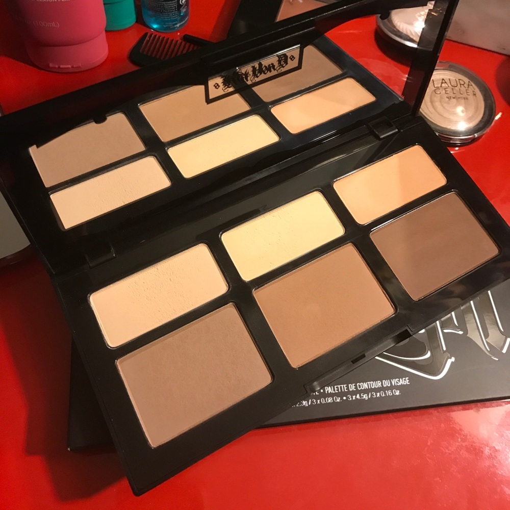 FINAL PRICE🔴 KVD SHADE + LIGHT