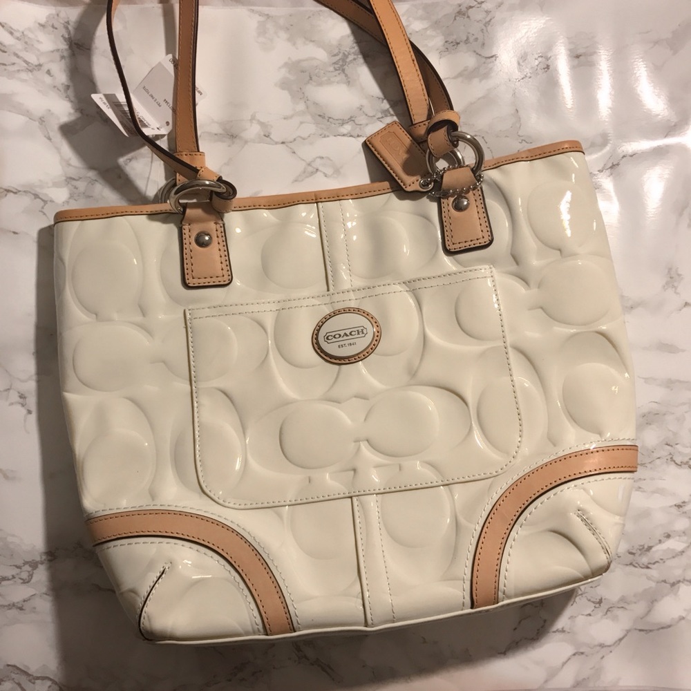 White Coach Peyton Signature Tote