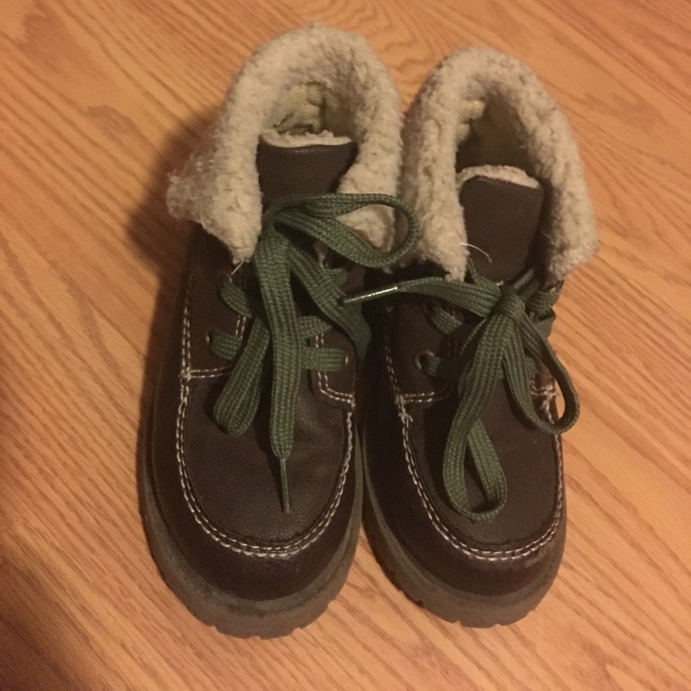 ***SUMMER SALE ONLY** Toddlers carter boots