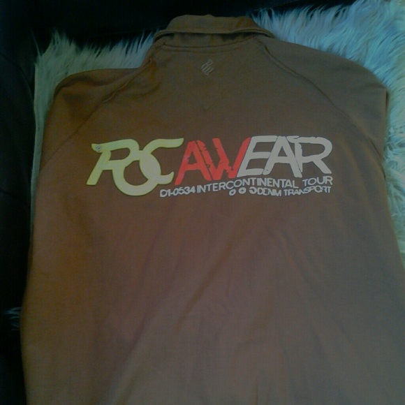 Rocawear zipper up sweater /jacket^ - Picture 3 of 4