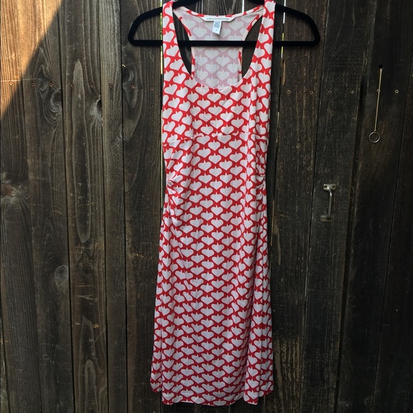 Diane Von Furstenberg 100% Silk Red Hearts Dress - Picture 1 of 4