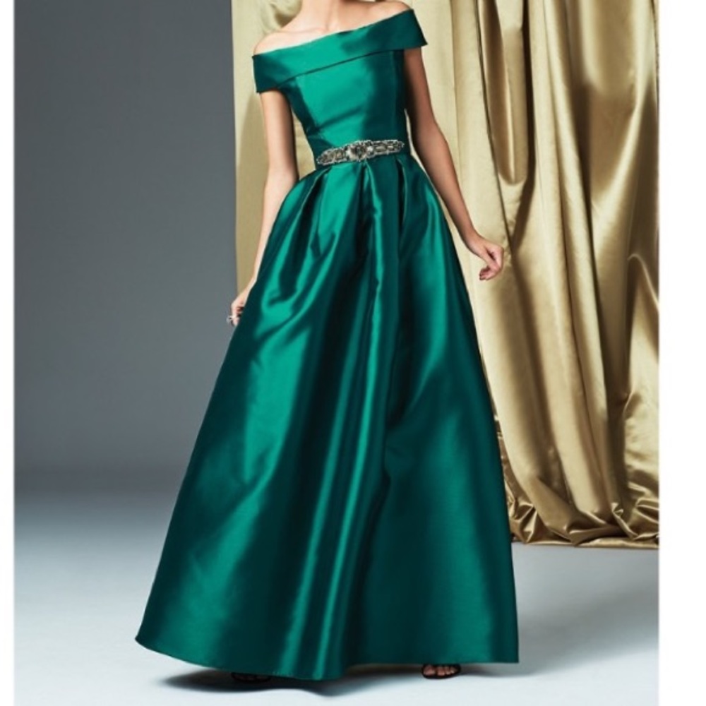 Pageant or Formal Dress