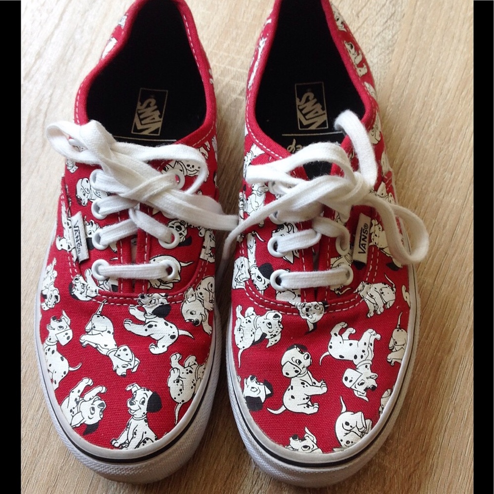 101 Red Dalmatian Vans