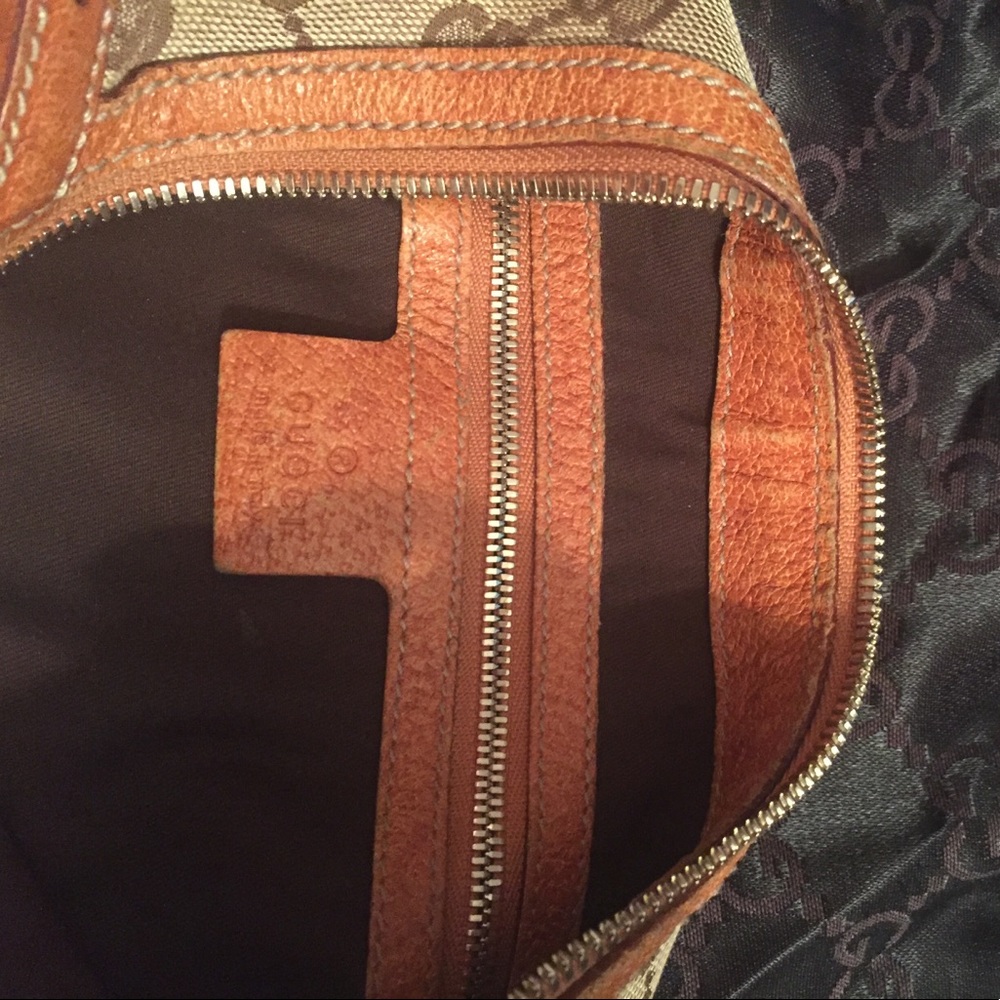 Gucci Hobo crescent bag in traditional print - Picture 5 of 8