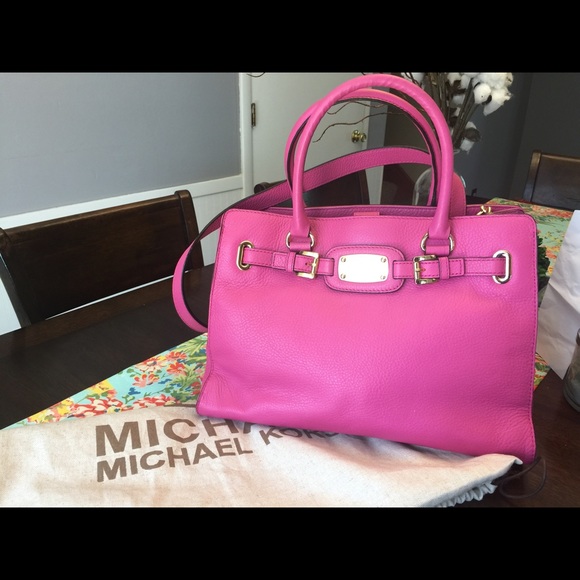 Michael Kors Handbags - 👜REDUCED👜Michael kors pink medium Hamilton