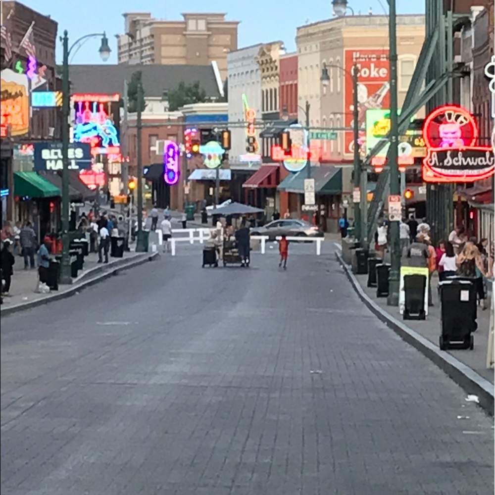 Meet your Posher, KW